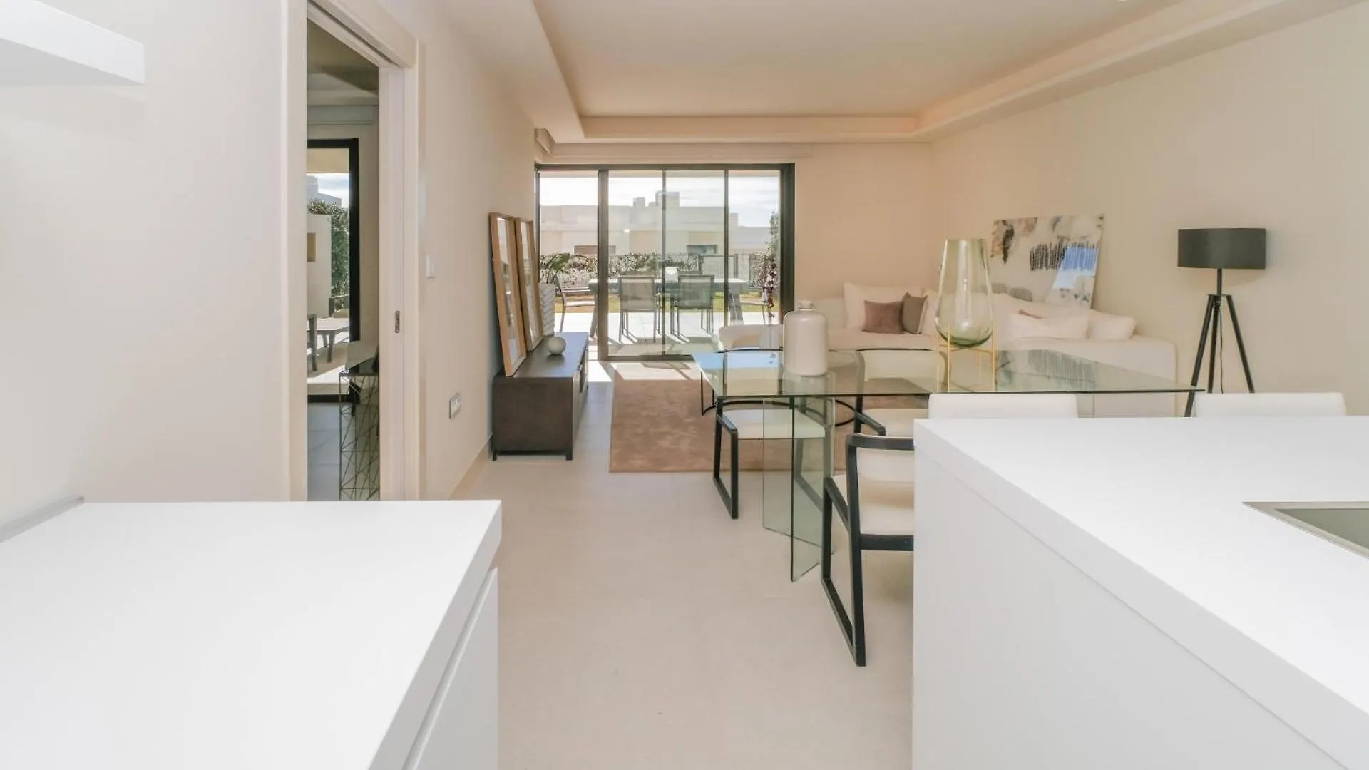 Lujoso Apartamento En 1ª Linea Estepona Appartamento
