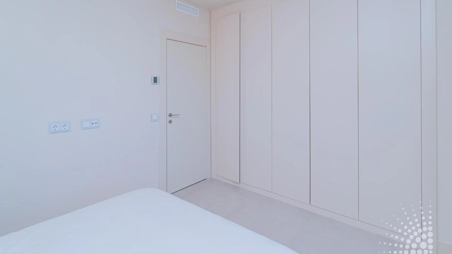 Lujoso Apartamento En 1ª Linea Estepona Spain